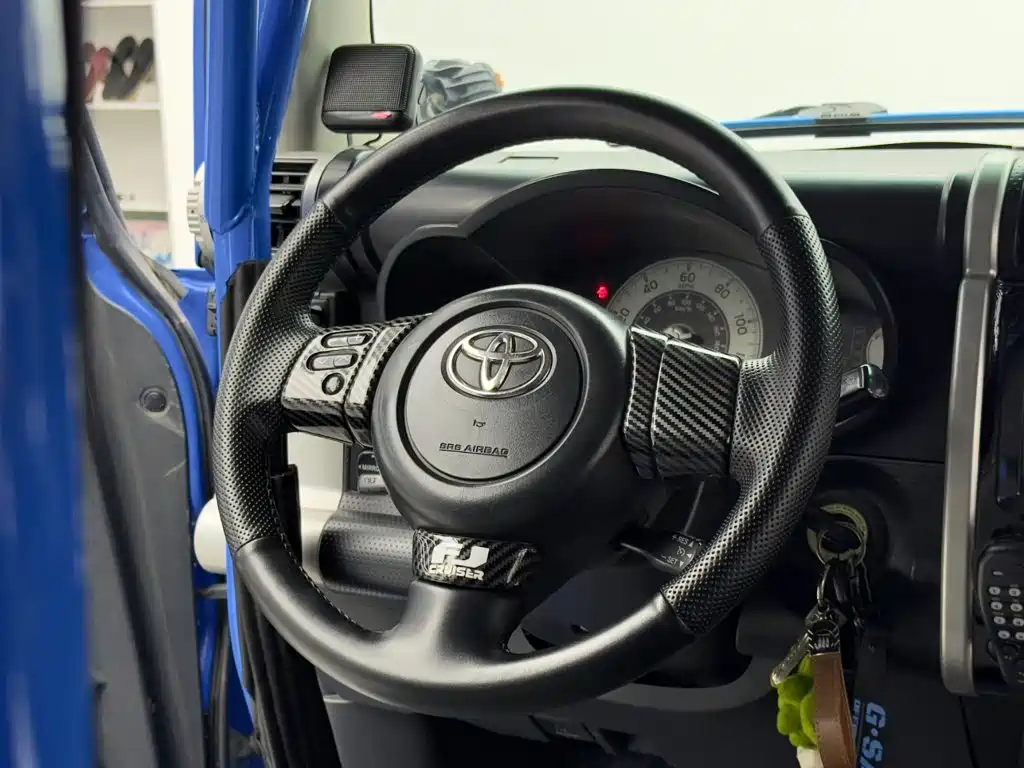 Toyota FJ Cruiser 2007 — фото 12