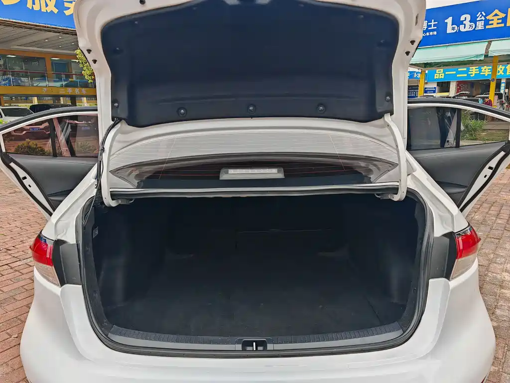 Toyota Levin 2023 — фото 13