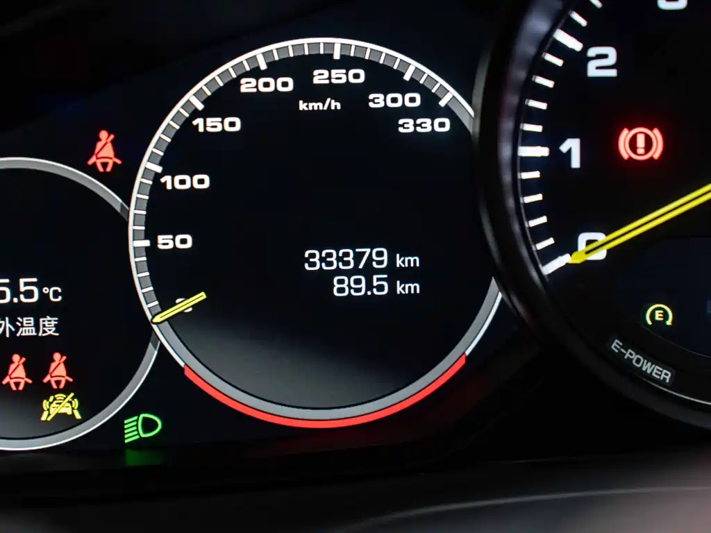 Porsche Panamera Hybrid 2021 — фото 12