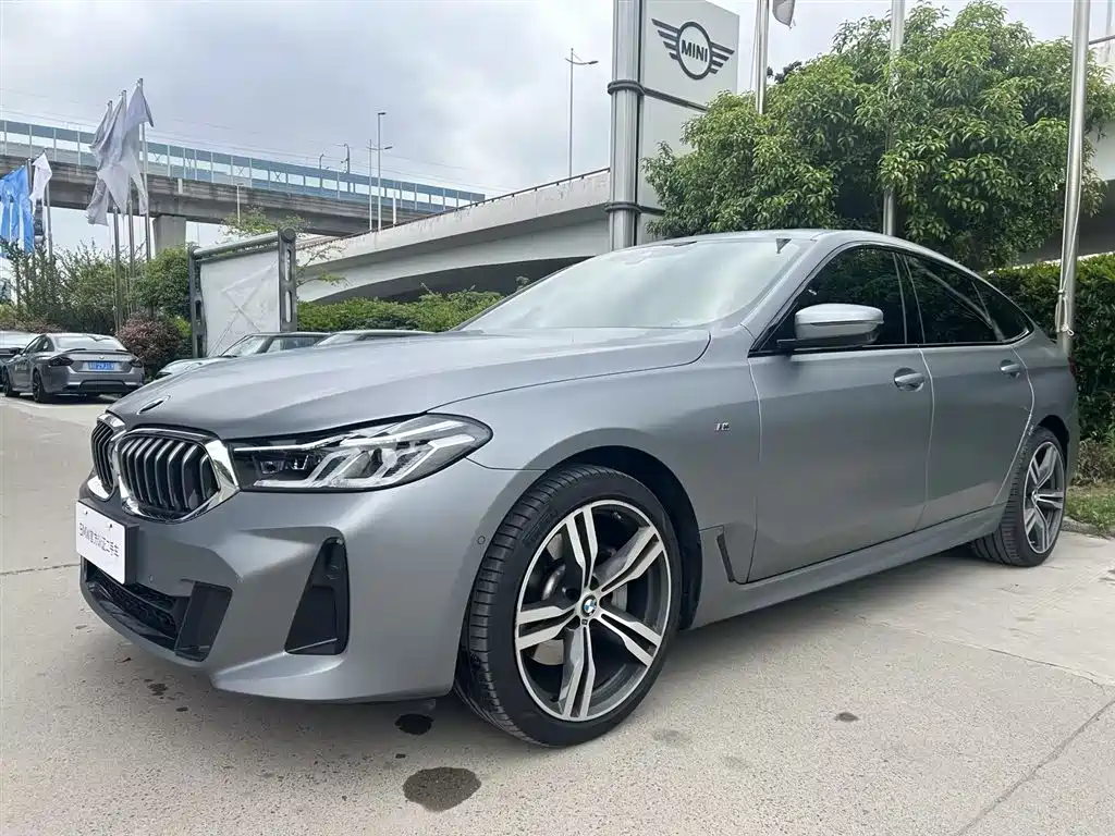 BMW 6 Series GT 2024 — фото 1