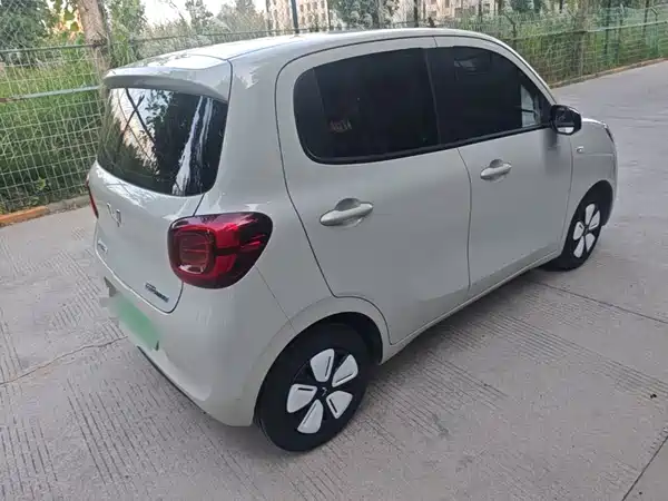 Wuling Hongguang MINIEV 2025
