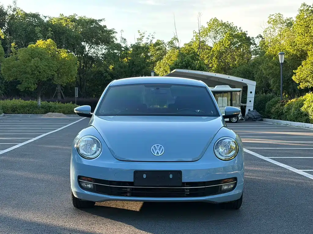 Volkswagen Beetle 2015