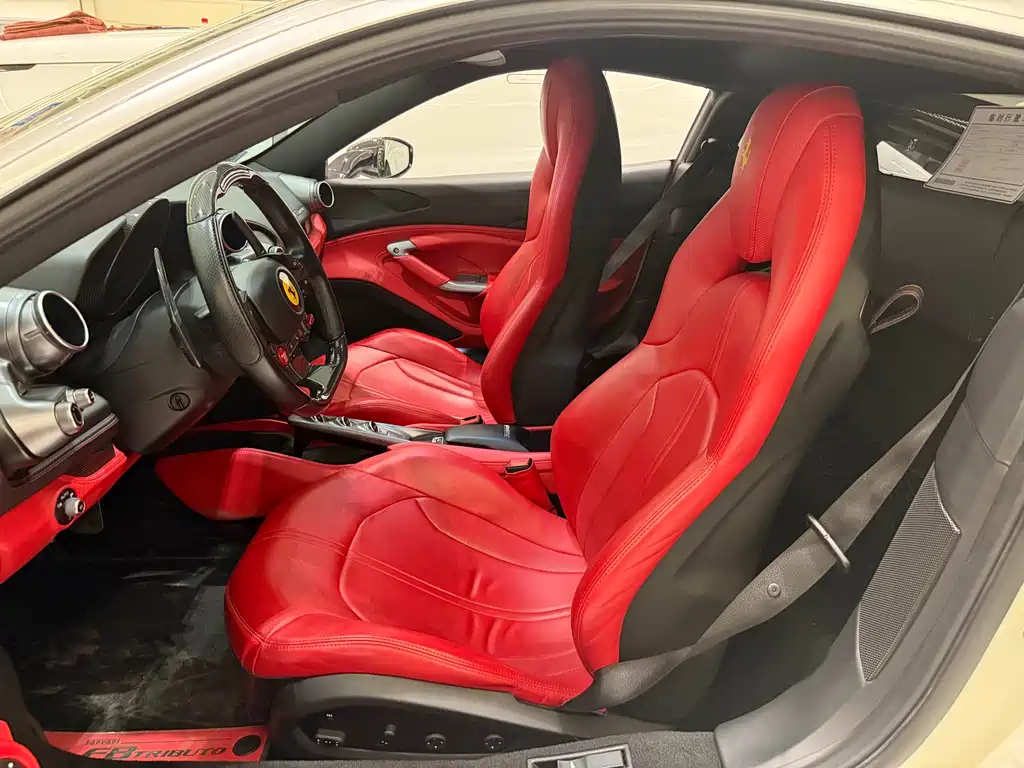 Ferrari F8 2020 — фото 8