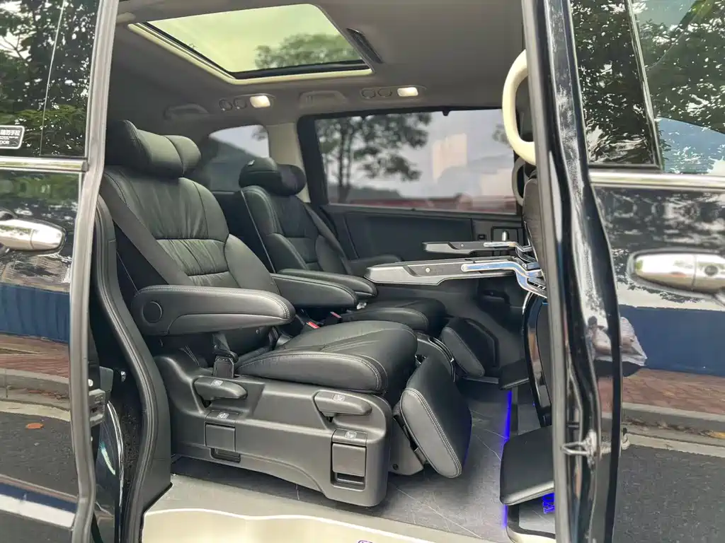 Honda Odyssey 2022 — фото 12