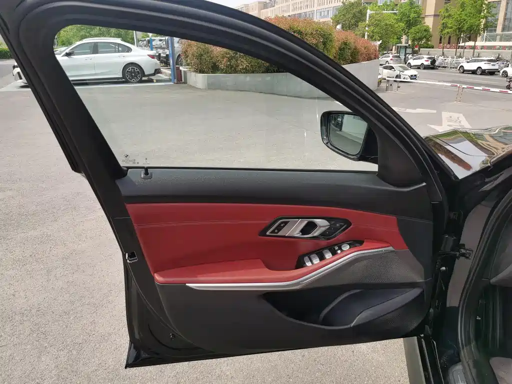BMW i3 — фото 10
