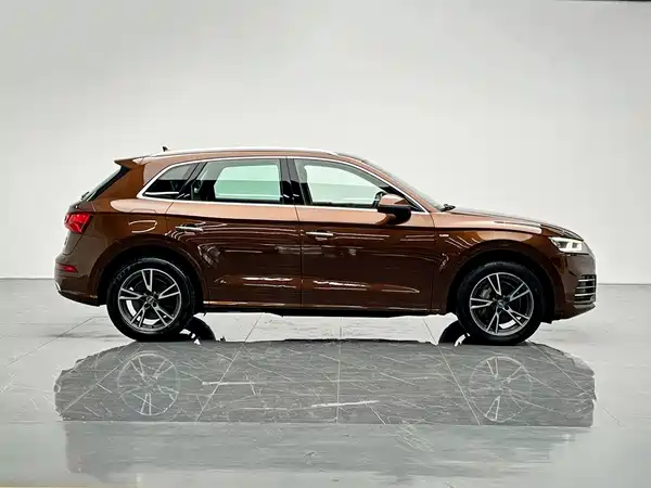 Audi Q5L 2019
