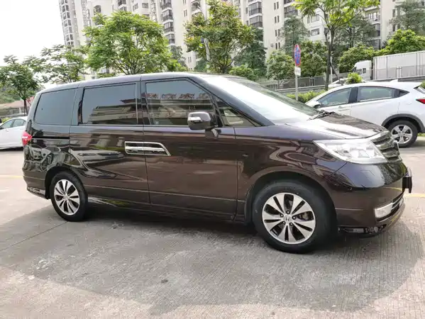 Honda Elysion 2015