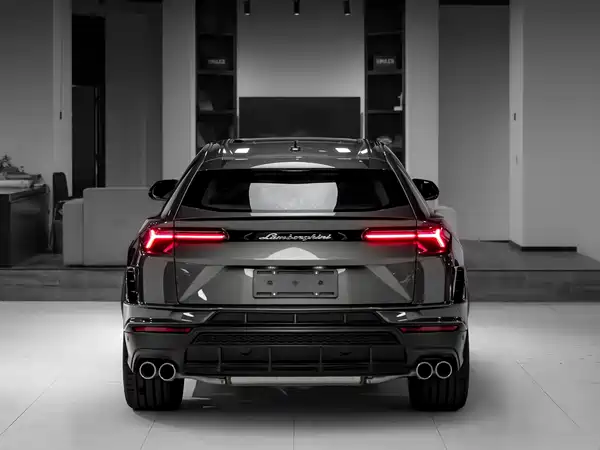 Lamborghini Urus 2023