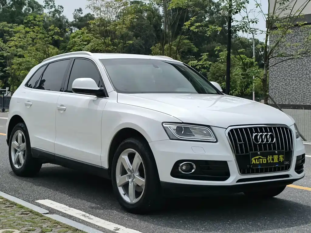 Audi Q5 2017 — фото 11