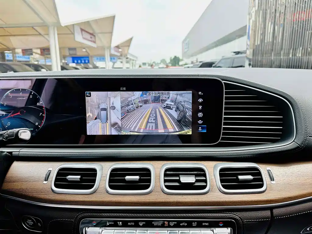 Mercedes-Benz GLS 2022 — фото 10
