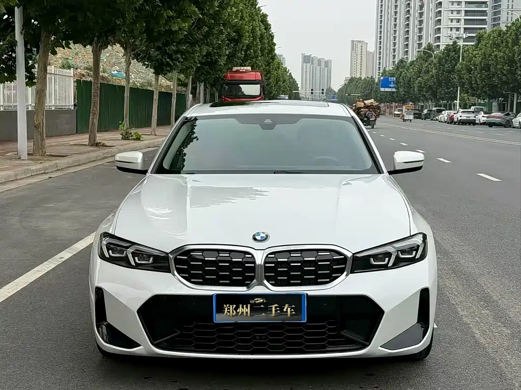 BMW 3 Series 2024