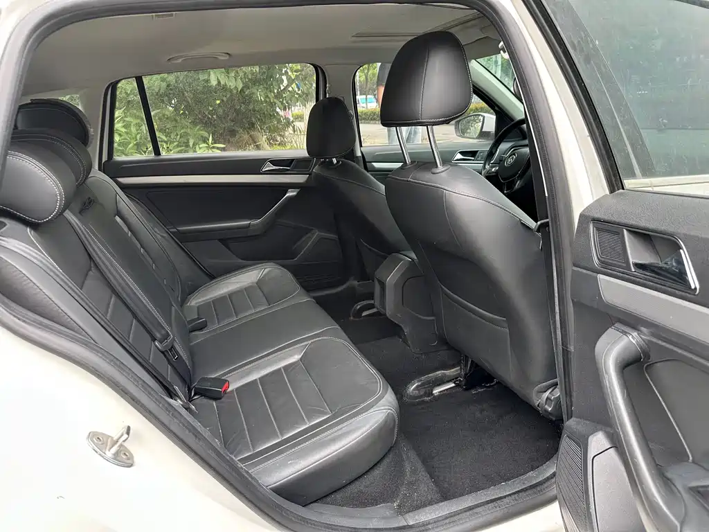 Volkswagen Gran Lavida 2018 — фото 13