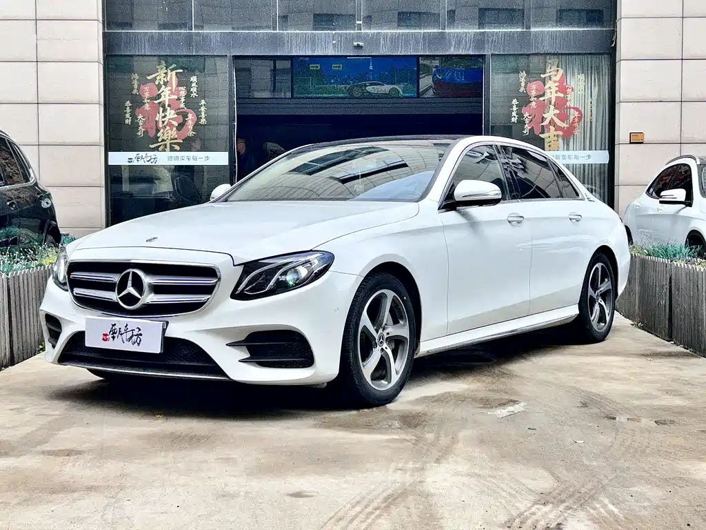 Mercedes-Benz E-Class 2019 — фото 1