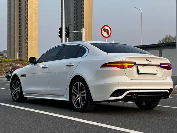 Jaguar XEL 2021