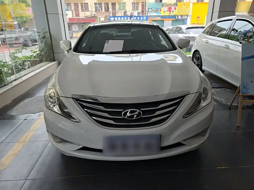 Hyundai Sonata 2016 — фото 3