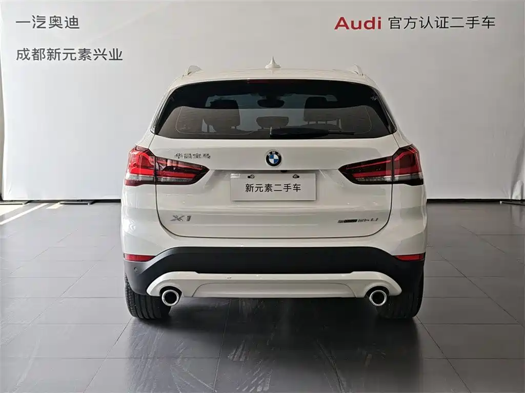 BMW X1 2022 — фото 5