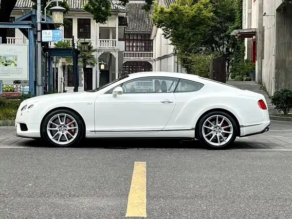 Bentley Continental 2014