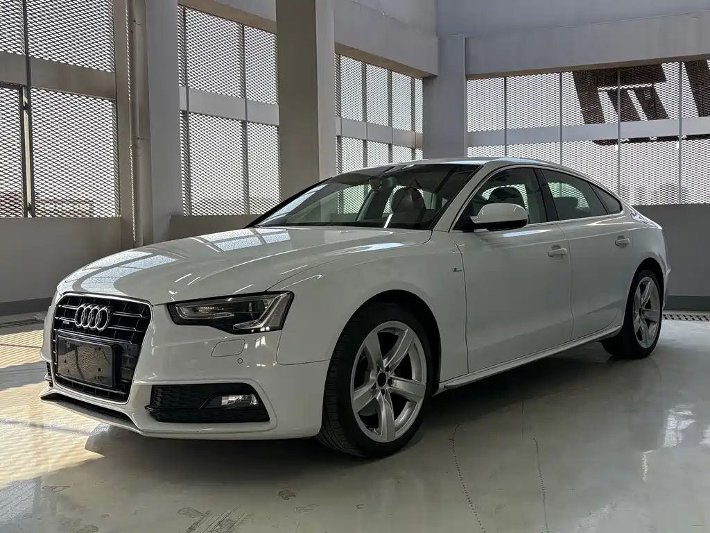 Audi A5 2016 — фото 1
