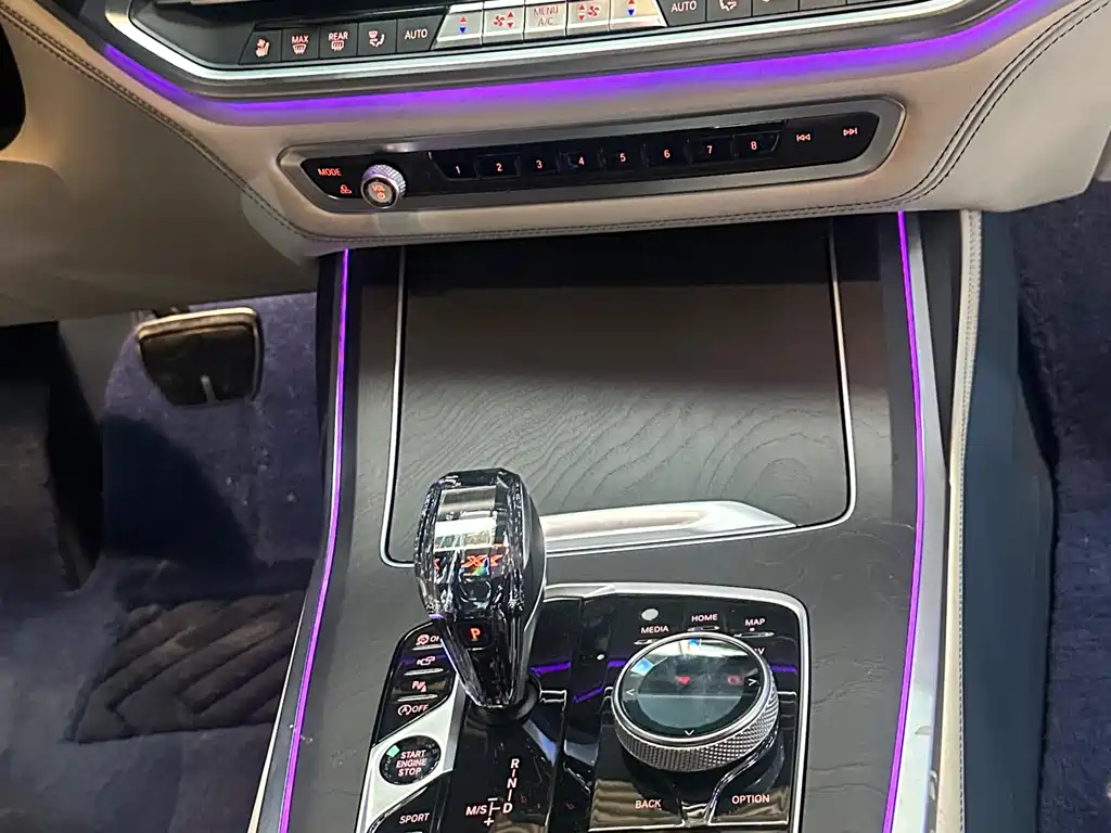 BMW X7 2020 — фото 13