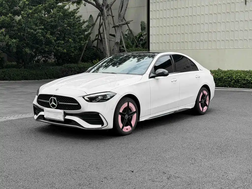 Mercedes-Benz C-Class 2023 — фото 1