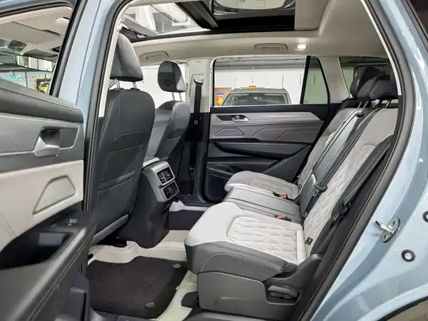 Volkswagen Tavendor 2023