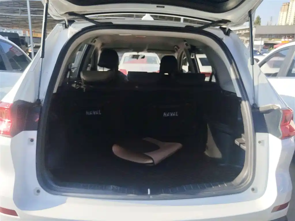 Haval M6 2021 — фото 15