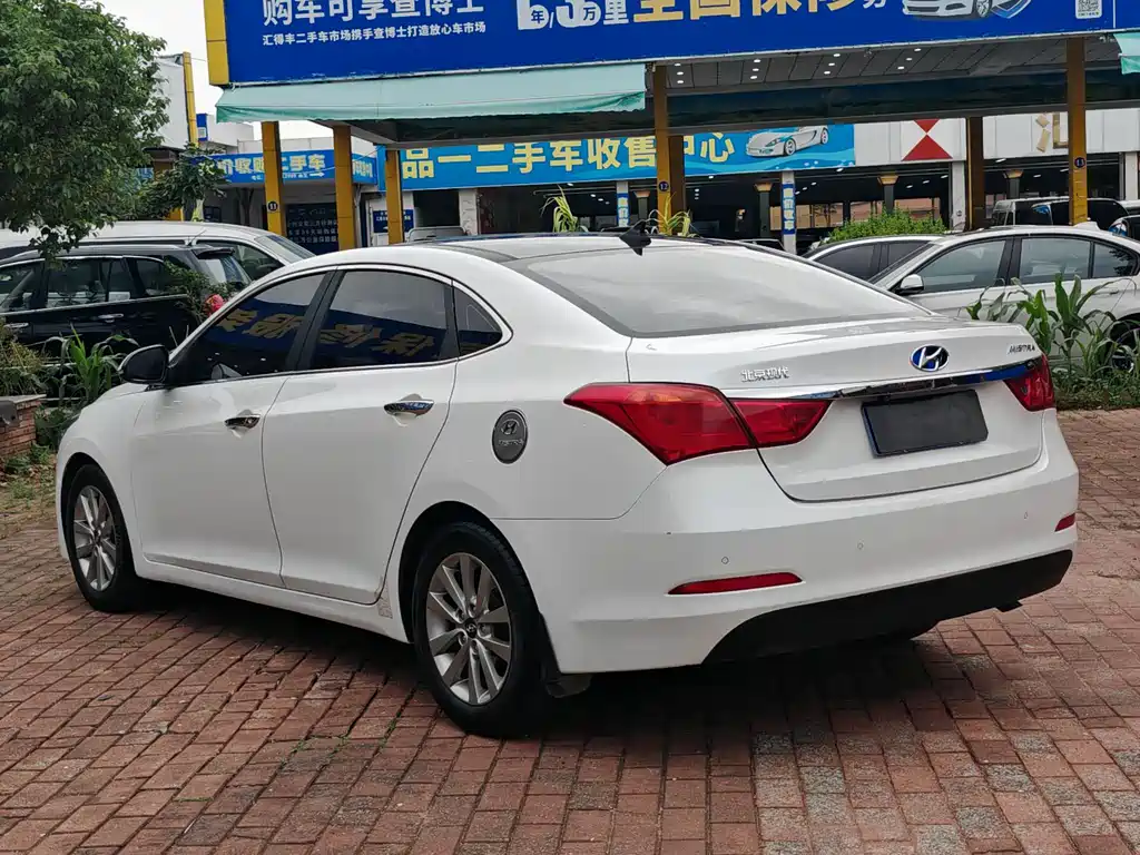 Hyundai Mistra 2015 — фото 15