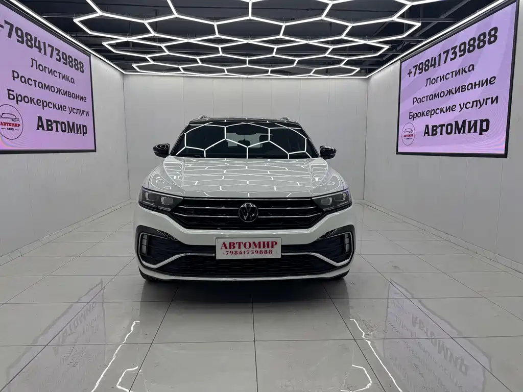 Volkswagen T-Roc 2023 — фото 2