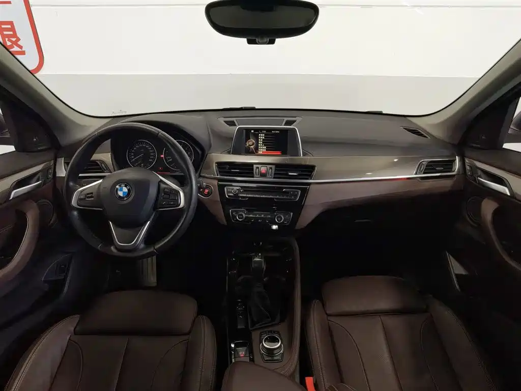 BMW X1 2016 — фото 5