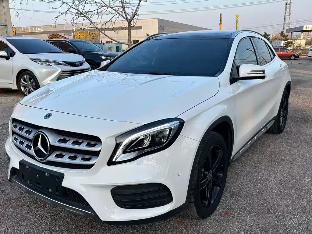 Mercedes-Benz GLA 2019 — фото 1