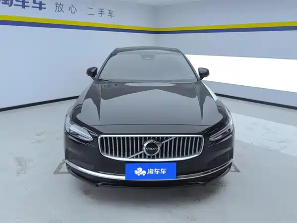 Volvo S90 2023