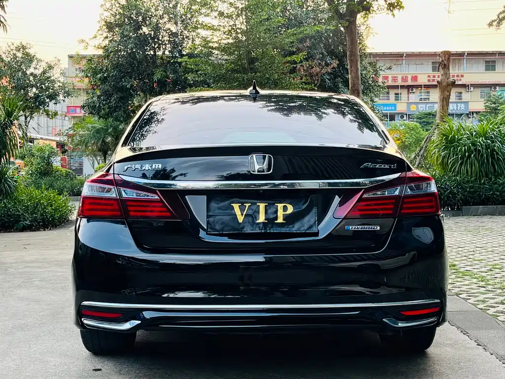 Honda Accord 2017 — фото 5