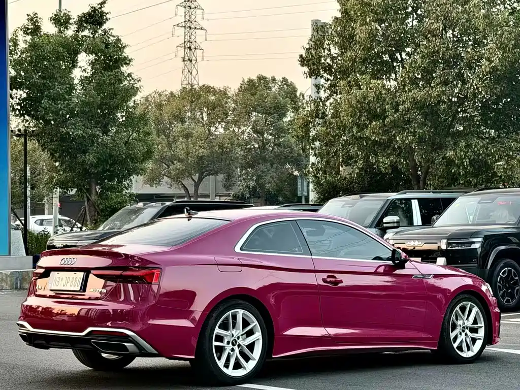 Audi A5 2022 — фото 7