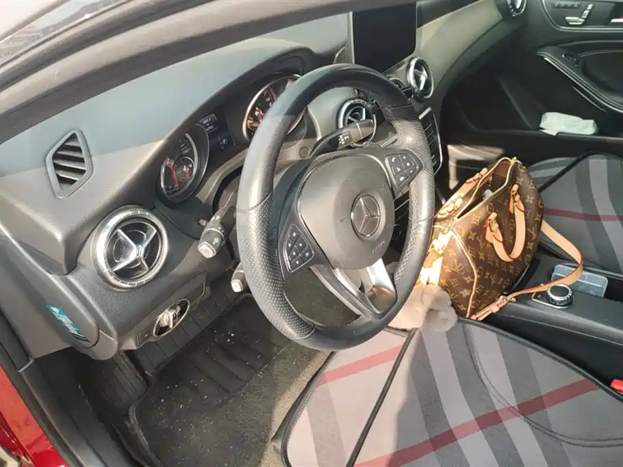 Mercedes-Benz CLA 2019 — фото 15