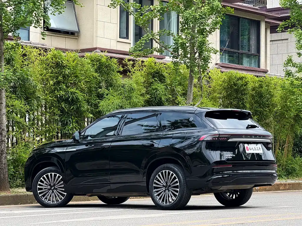Chery Tiggo 9 C-DM 2024 — фото 11