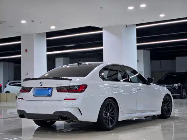 BMW 3 Series 2022