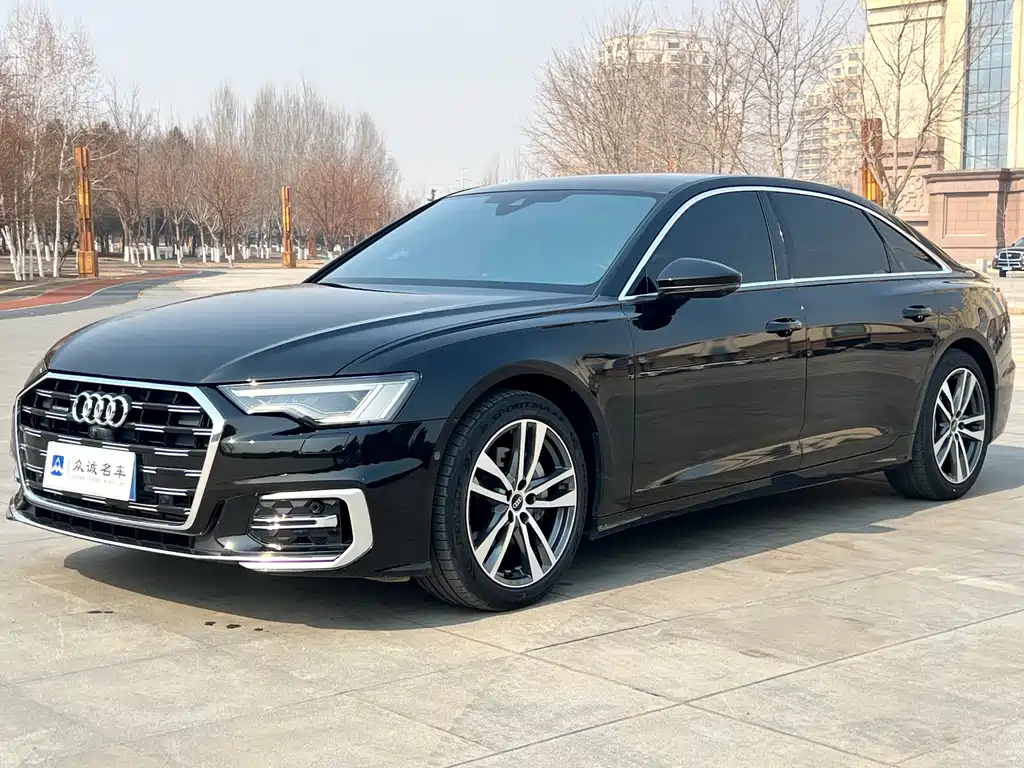 Audi A6L 2023 — фото 1