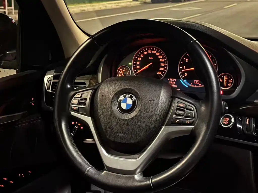 BMW X5 2014 — фото 9