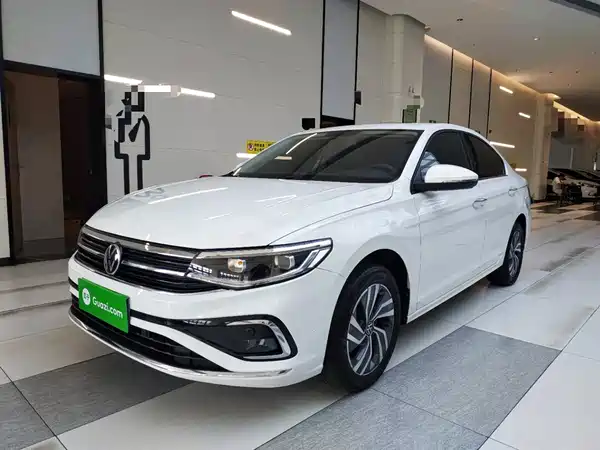 Volkswagen Bora 2023