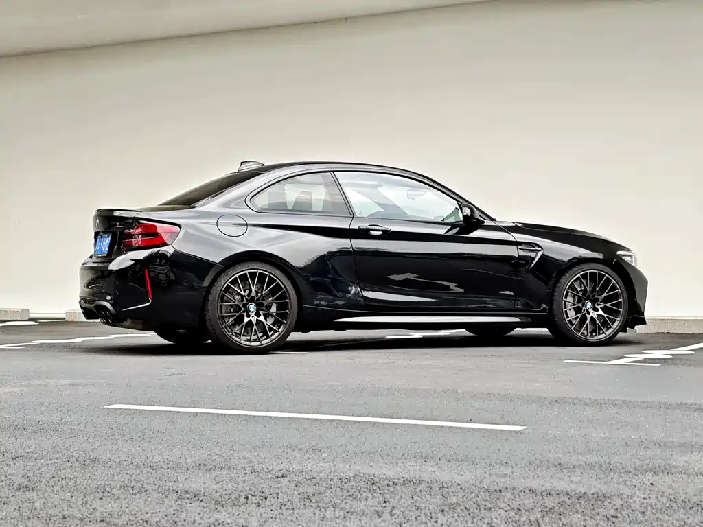 BMW M2 2019 — фото 14