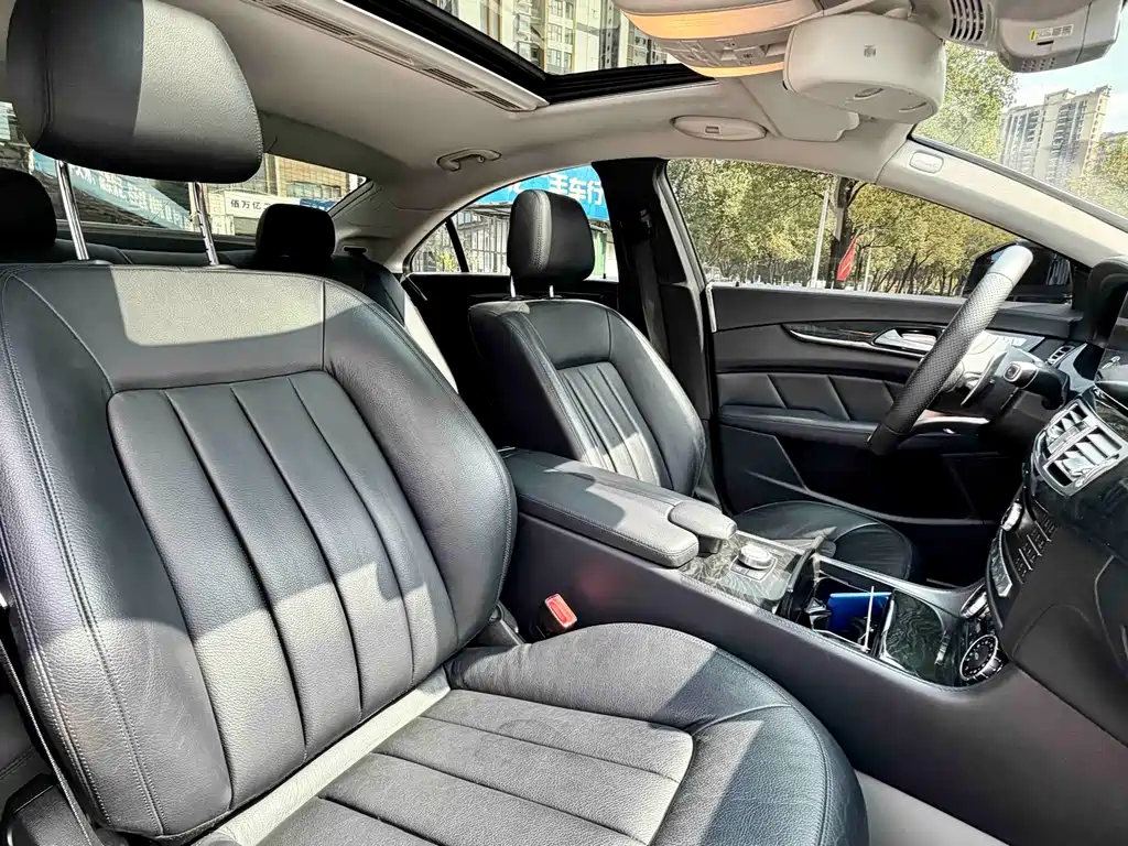 Mercedes-Benz CLS 2015 — фото 12