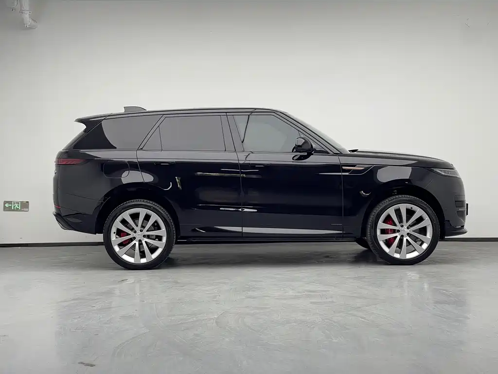 Land Rover Sport 2024 — фото 20