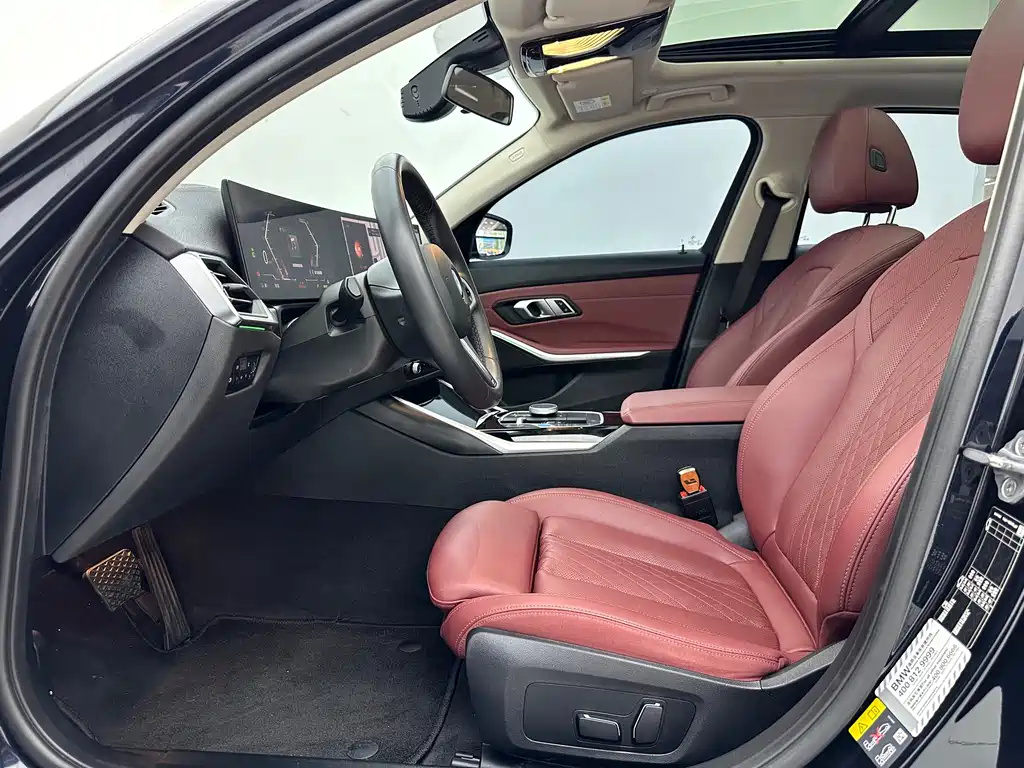 BMW i3 2025