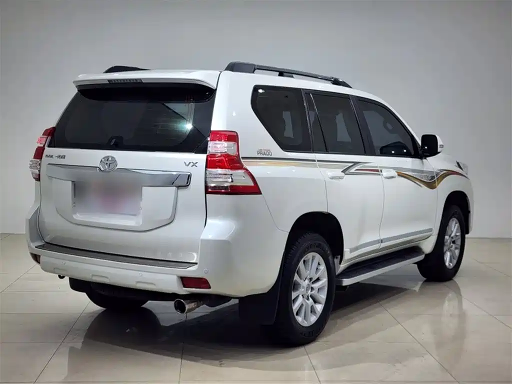 Toyota Prado 2016 — фото 22