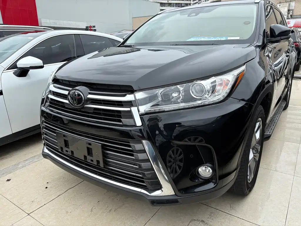 Toyota Highlander 2020