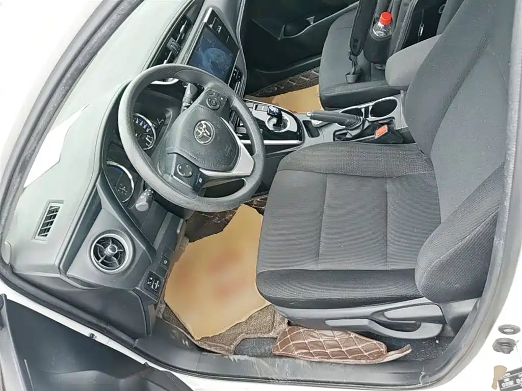 Toyota Corolla Hybrid 2022 — фото 14