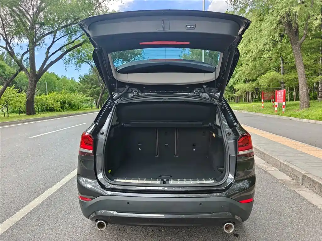 BMW X1 2021 — фото 13