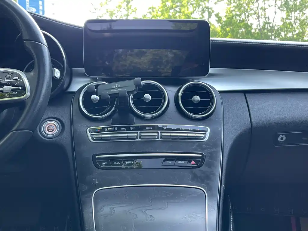 Mercedes-Benz C-Class 2019 — фото 14