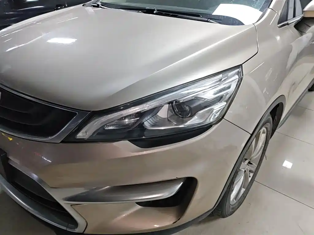 Geely Emgrand GS 2017 — фото 24