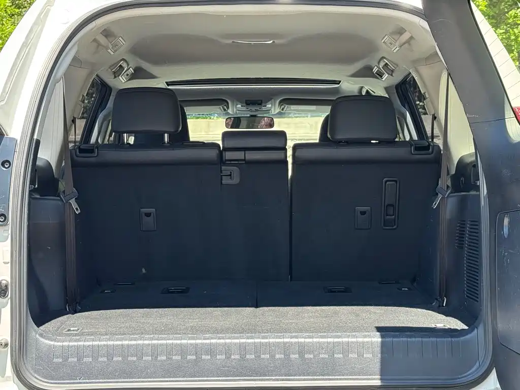 Toyota Prado 2017 — фото 13
